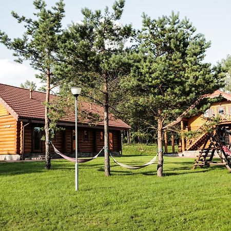 Gasthaus Asvejos Slenis Suzionys Exterior foto